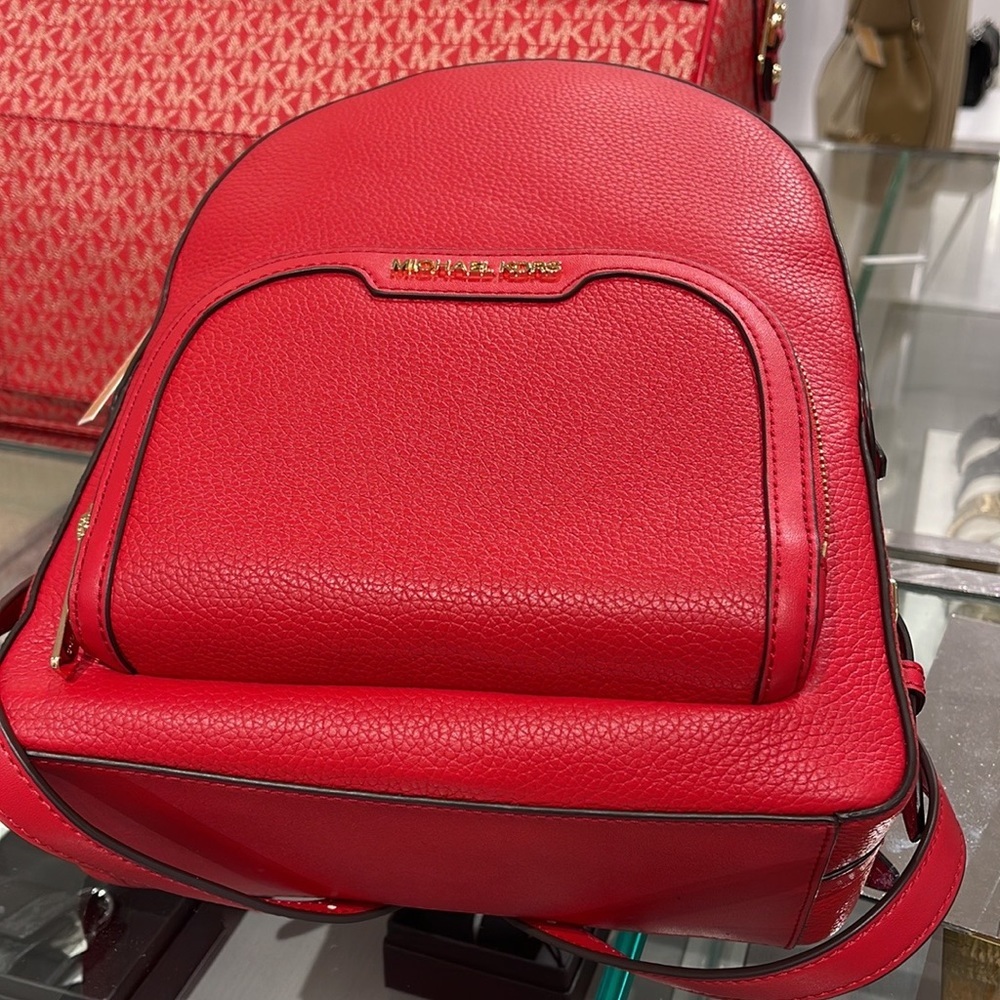 Michael Kors Jaycee Medium Pebbled Leather Backpack
Bright Red
NWT - Picture 7 of 16